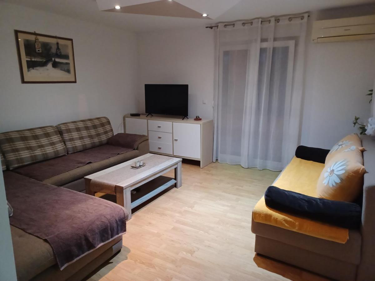 Senoina Ulica 36 Jm Apartment Pula Exterior foto